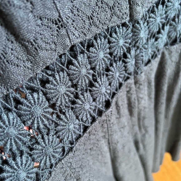 Free People black lace dress, size 2 - Picture 4 of 8